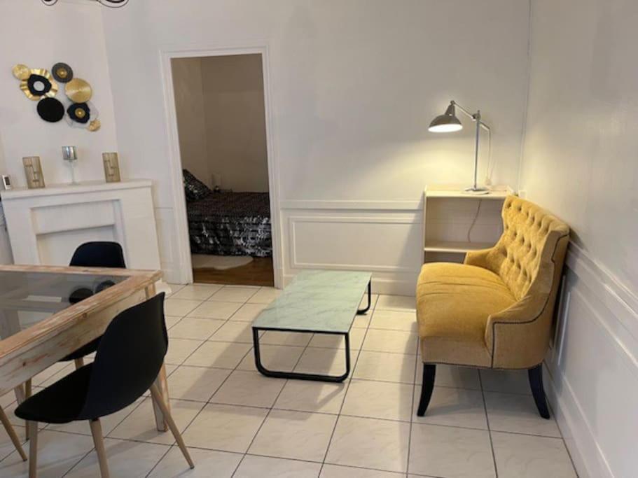 Joli Appartement Centre Nevers Eksteriør billede